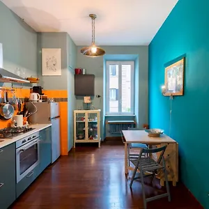 Casa Mariella , Roma Italia