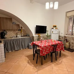 L' Arco Antico , Palermo Italia